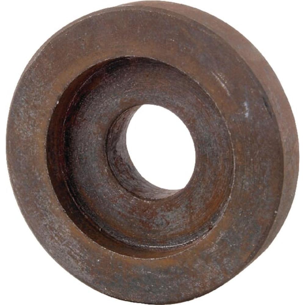 Angled front view with bag zipped and handles upright.