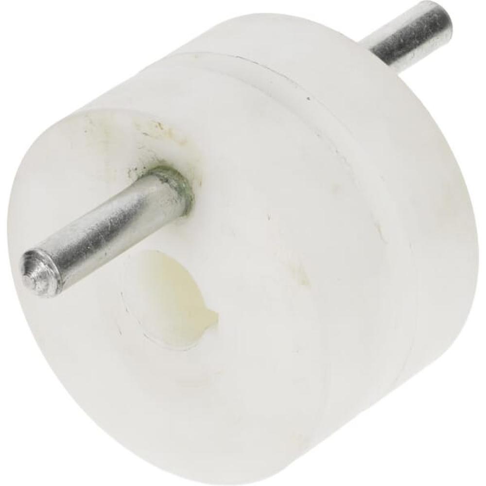 Angled front view with bag zipped and handles upright.