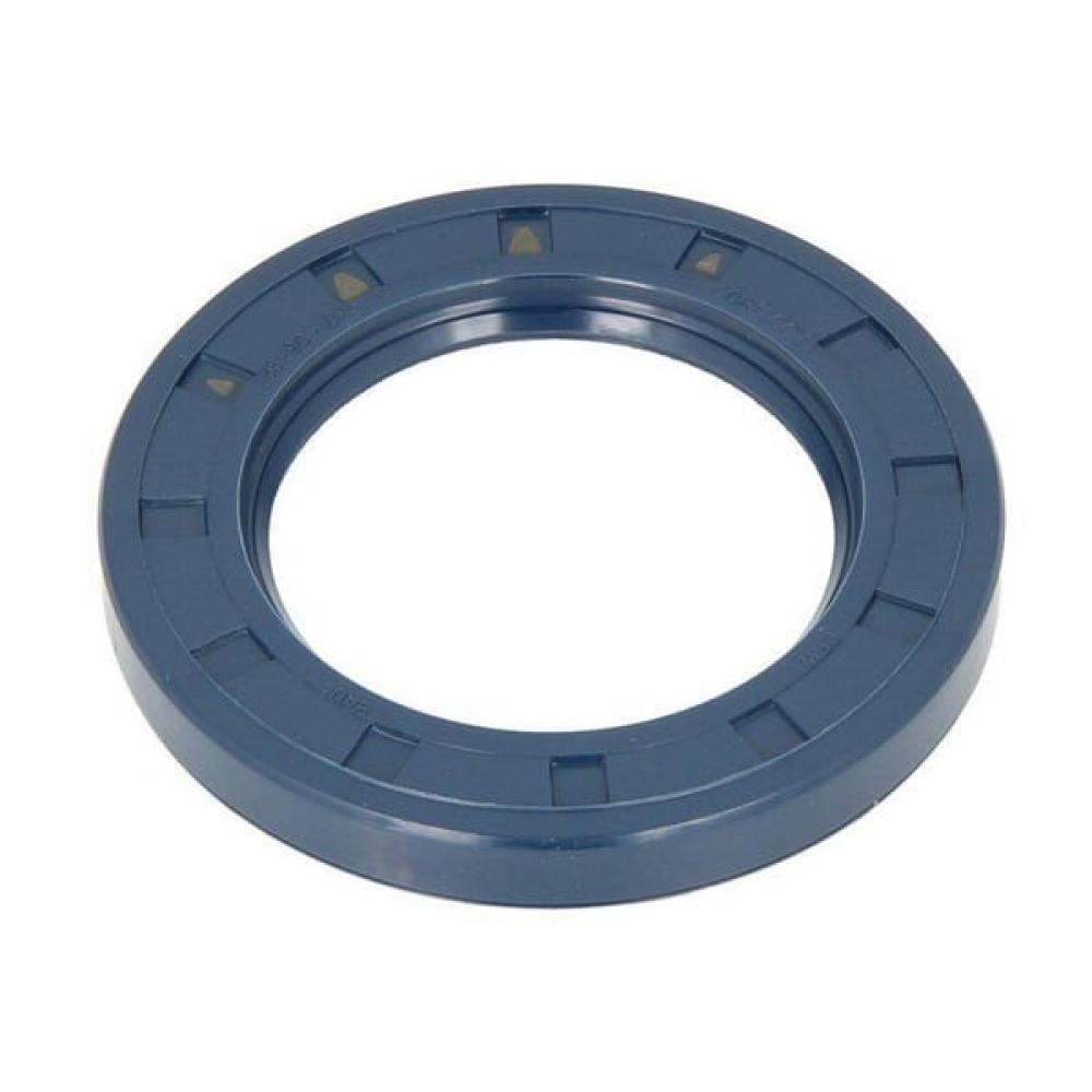 Angled front view with bag zipped and handles upright.