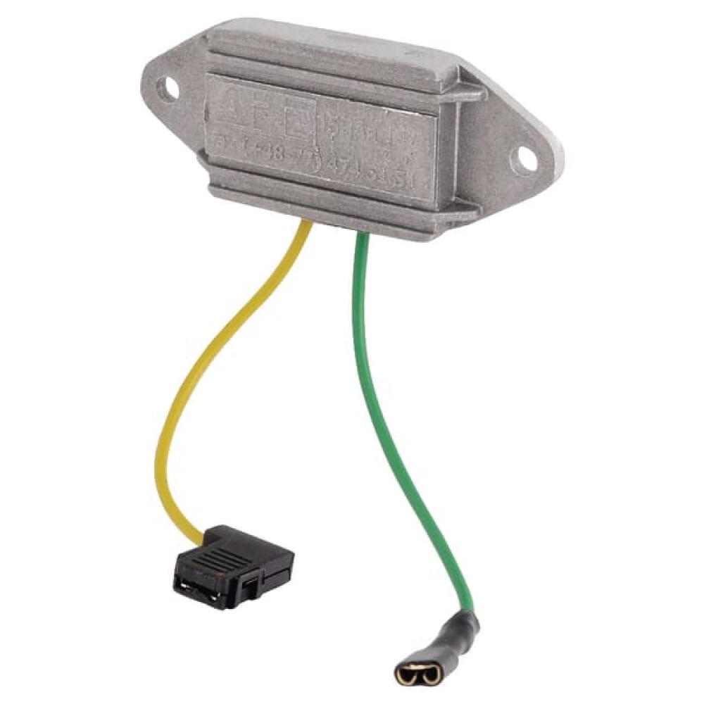 Angled front view with bag zipped and handles upright.