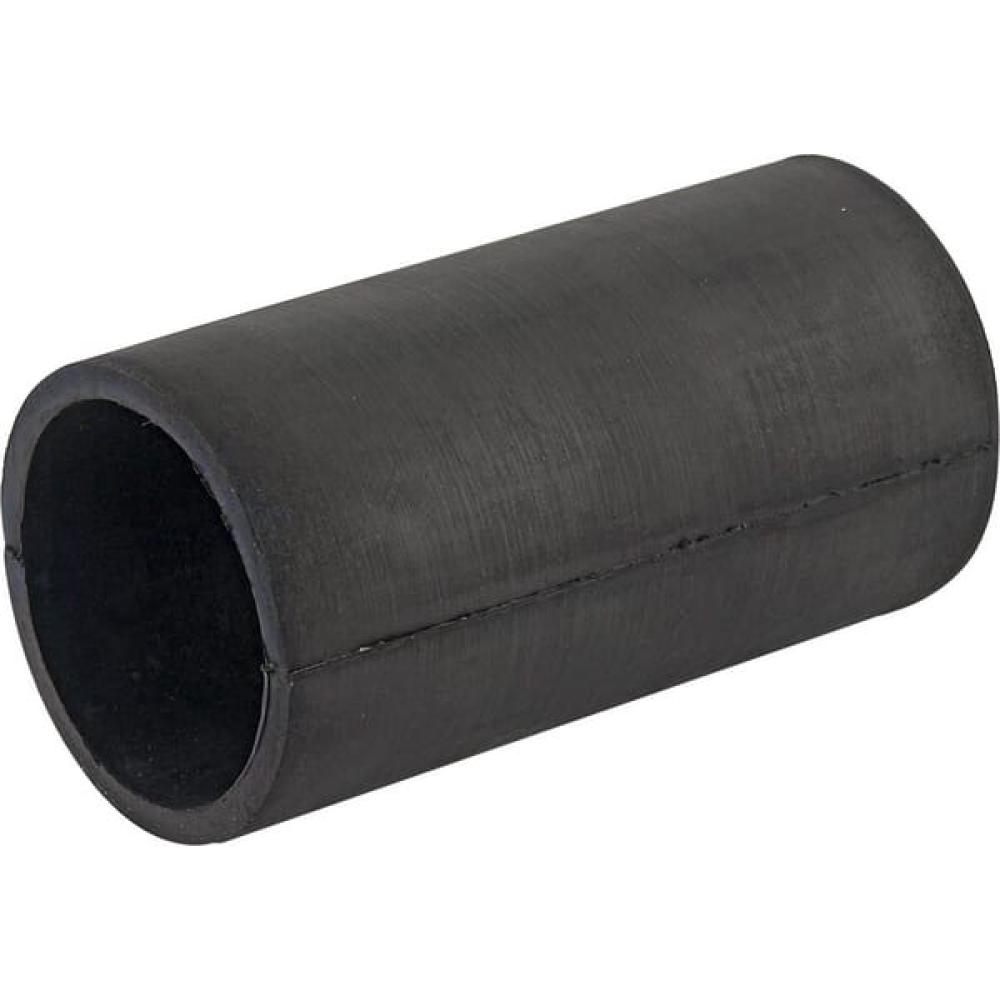 Angled front view with bag zipped and handles upright.