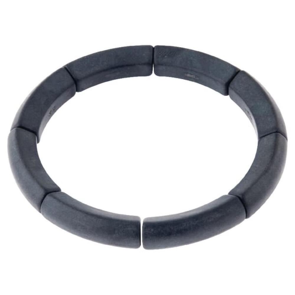 Angled front view with bag zipped and handles upright.