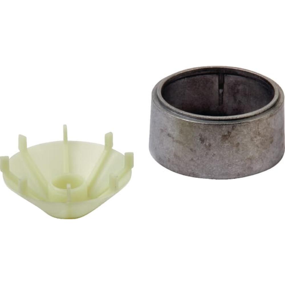 Angled front view with bag zipped and handles upright.