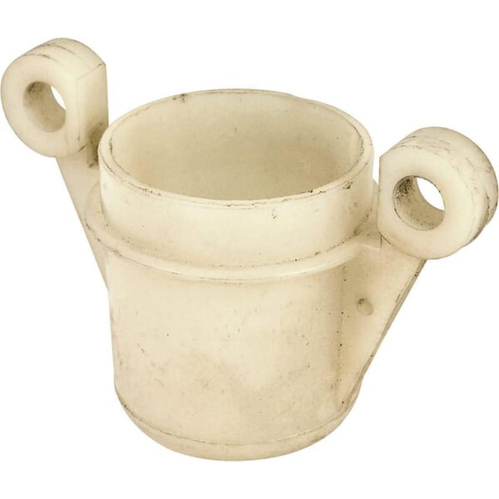 Angled front view with bag zipped and handles upright.