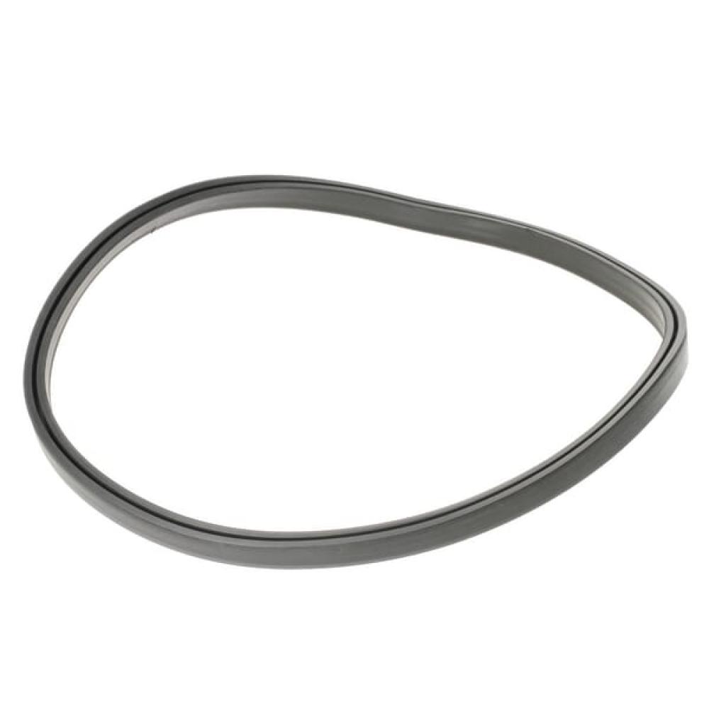 Angled front view with bag zipped and handles upright.