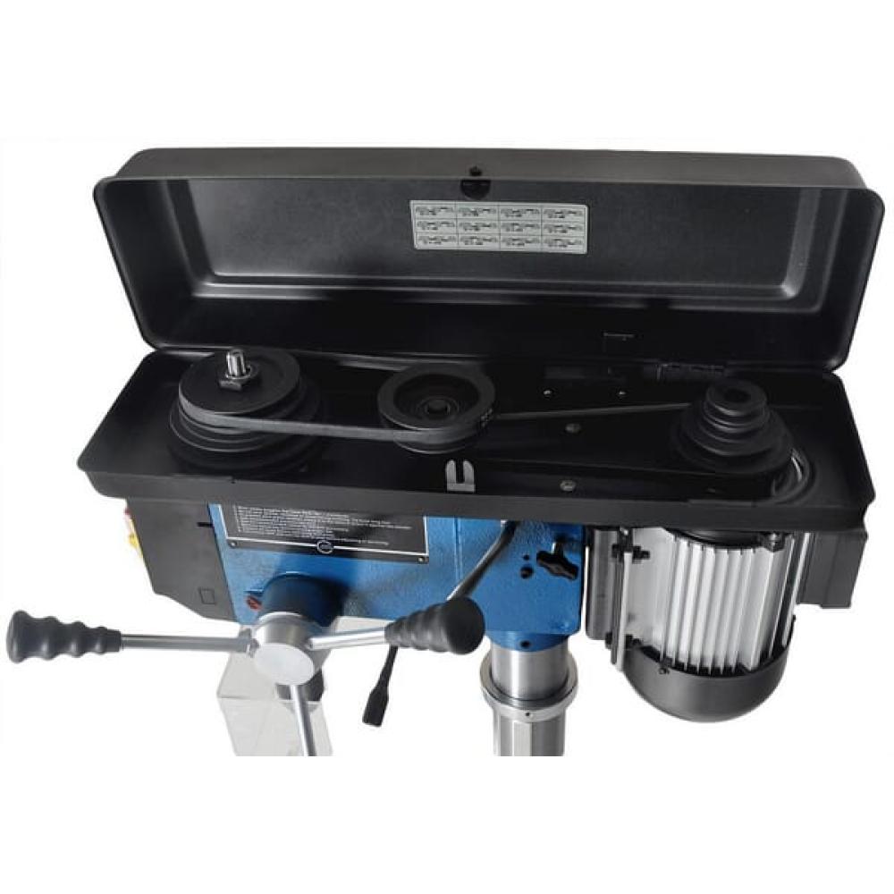 Kolomboormachine 16AEF