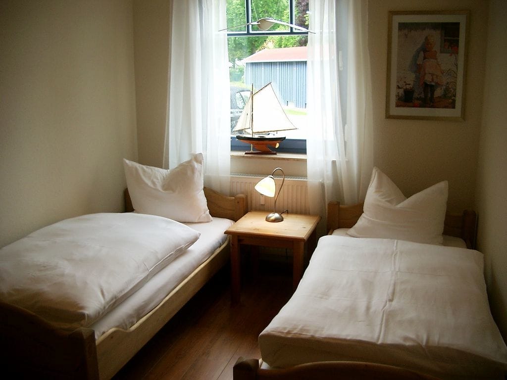 Ferienwohnung Ostsee 2 Schlafzimmer Exkl. Fewo, 2 Schlafzimmer, eigener Garten - 3-Zimmer-Ferienwohnung