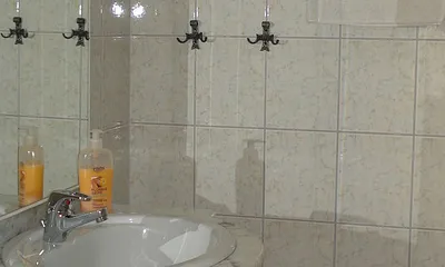 Waschtisch im Duschbad