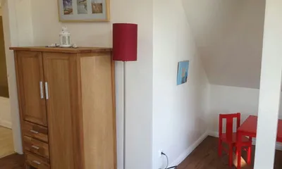 Wohnbereich mit Kinderspielecke