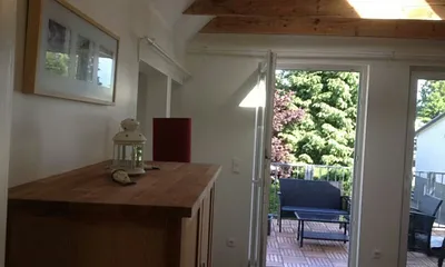 Wohnbereich mit Terrassenzugang