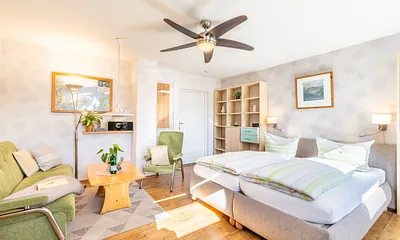 "Usedom Ahoi" - idyllisch im Grünen und strandnah, 2-Zimmer-Ferienwohnung (Nr. 5)