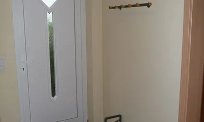 Eingang zur Fewo mit Flur