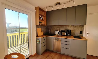 Küchenzeile mit Eßecke