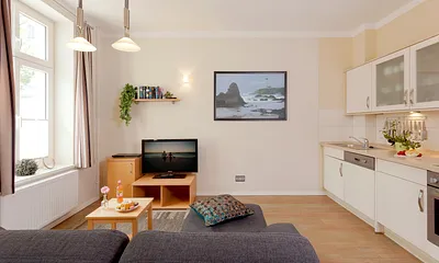 Villa Monico - nur 200m zum Strand, 2-Zimmer-Apartment (1)