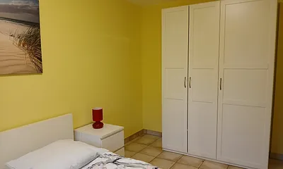 Schlafzimmerschrank Lotse