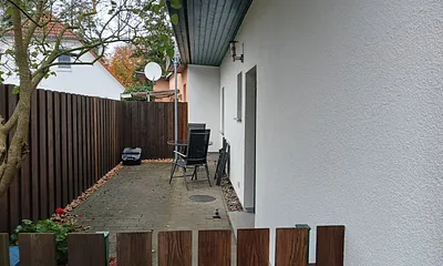 Terrasse mit Sitzecke vom Bungalow "Lotse"