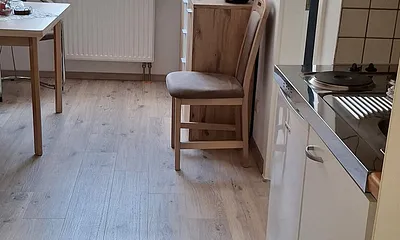 Wohnzimmer mit Miniküche