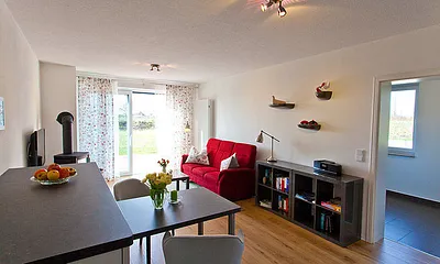 geräuminger Eingangsbereich