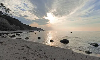 Dieser Strand erwartet Sie.