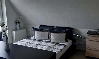 "Haus am Wall"  10 Fewo idyllisch gelegen, 1-Zimmer-Ferienwohnung (Wohnung 10)