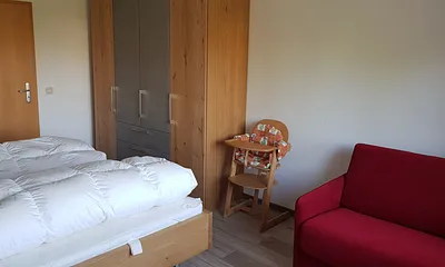 Schlafzimmer 1, King Size Bett 1,90m