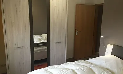 Schlafzimmer 2, Queen Size Bett 1,60 m