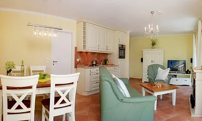 Wohn-, Ess- und Kochbereich