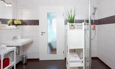 Bad en Suite mit Dusche