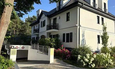 Tiefgarageneinfahrt