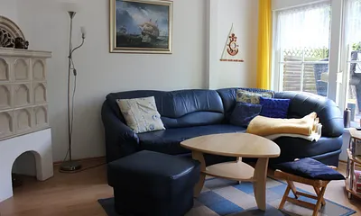 Ferienhaus-Pohlenz, 3-Zimmer-Ferienwohnung (DHH18 Kiefernweg 11)