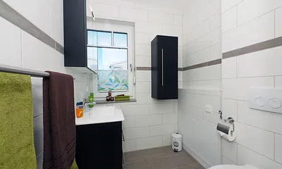 Duschbad mit Fenster