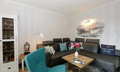 gemütliche Couchgarnitur