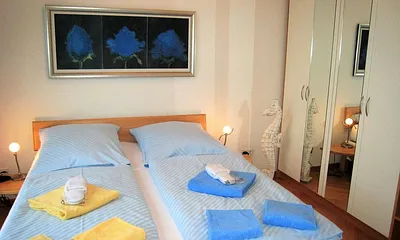 Blick ins Schlafzimmer  - auch mit Meerblick