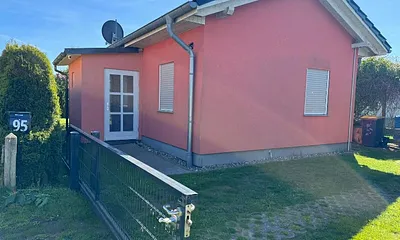  Dünenhus mit Eingang und eigenem Parkplatz