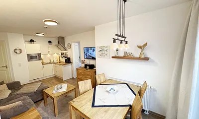 Essbereich mit Küchenzeile