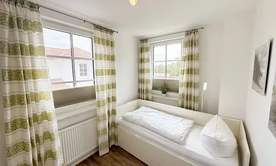 2.Schlafzimmer mit Kojenbett