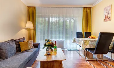 Ferienwohnungen "Am Schloonsee" - strandnah, 2-Zimmer-Ferienwohnung (D-02)