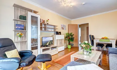 Wohnzimmer mit Essplatz