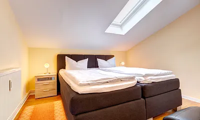 Schlafzimmer II mit Doppelbett