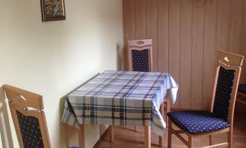 ein separates Esszimmer