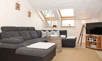 Sofa mit zusätzlicher Schlaffunktion