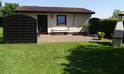 Terrasse mit Grillplatz