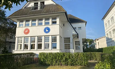 Villa Silberner Fisch "Blick von der Promenade"