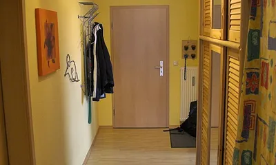 Der geräumige Flur der Fewo