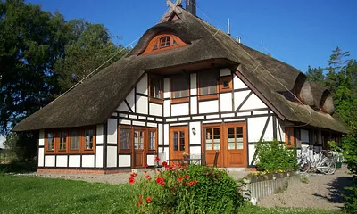 Töpperhus App. 01 (Erdgeschoß rechts)