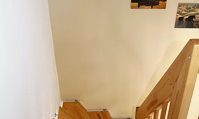 Treppe zum Obergeschoß