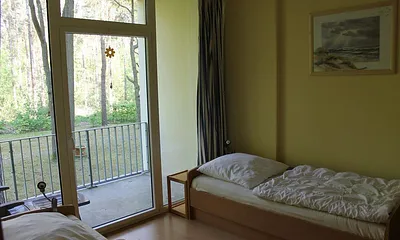 "Kinderzimmer" mit Balkon.