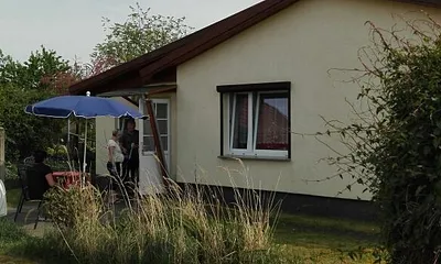 Eingangsbereich mit Terrasse