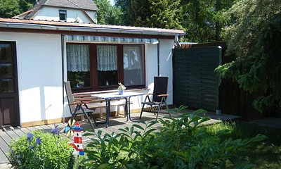 Große Sonnenterrasse