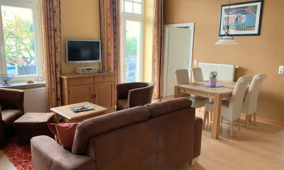 Wohnraum Haus am Park 10